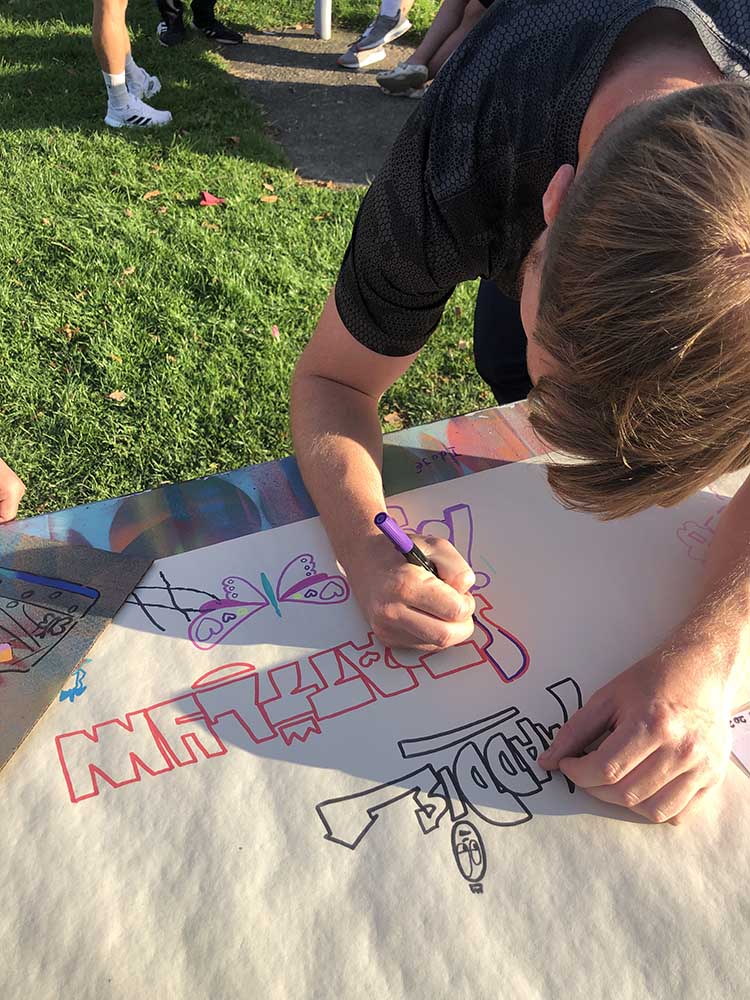 graffiti lettering designs on paper with paint pens