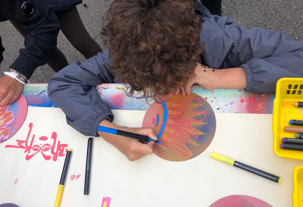 baileys graffiti circular board